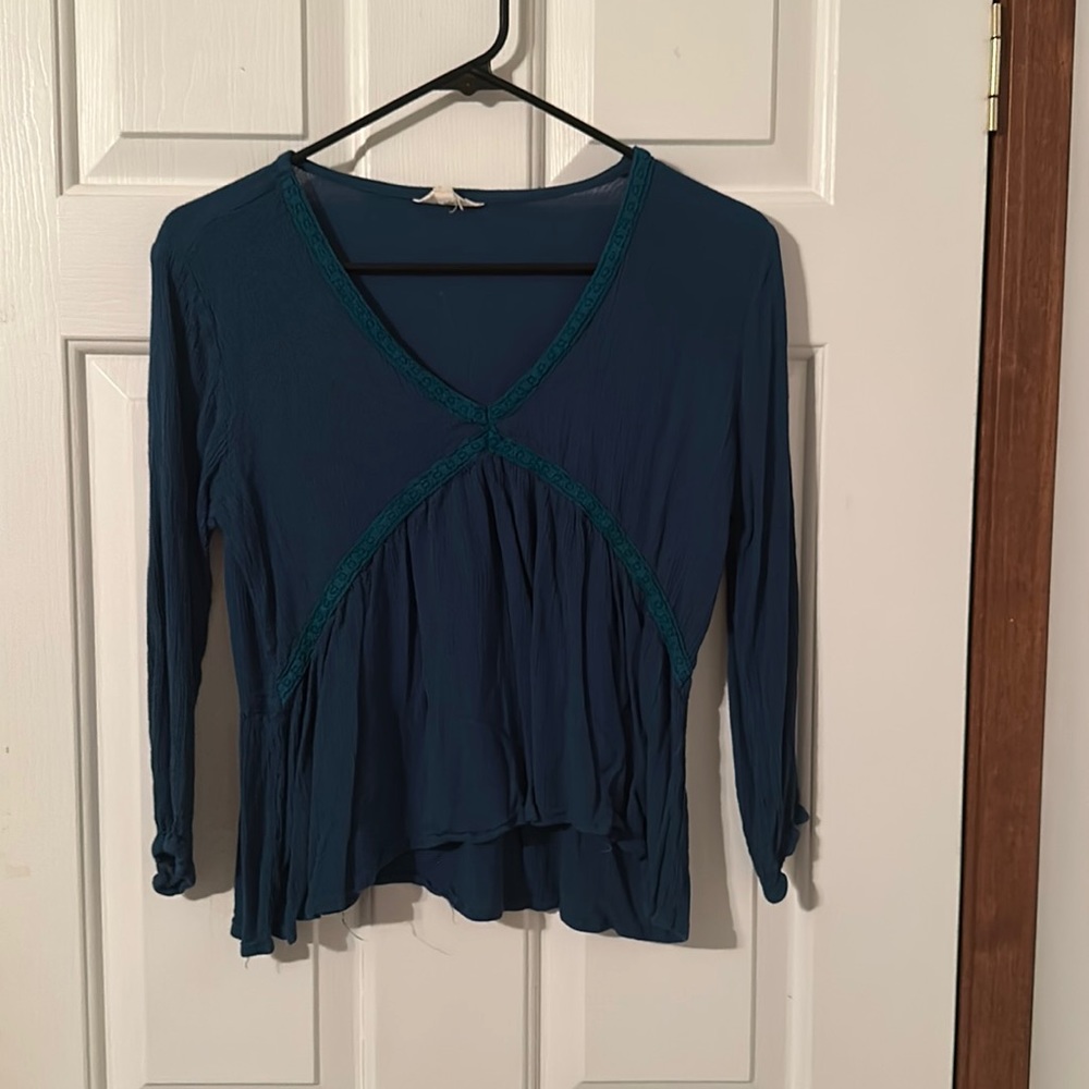 Long sleeve shirt